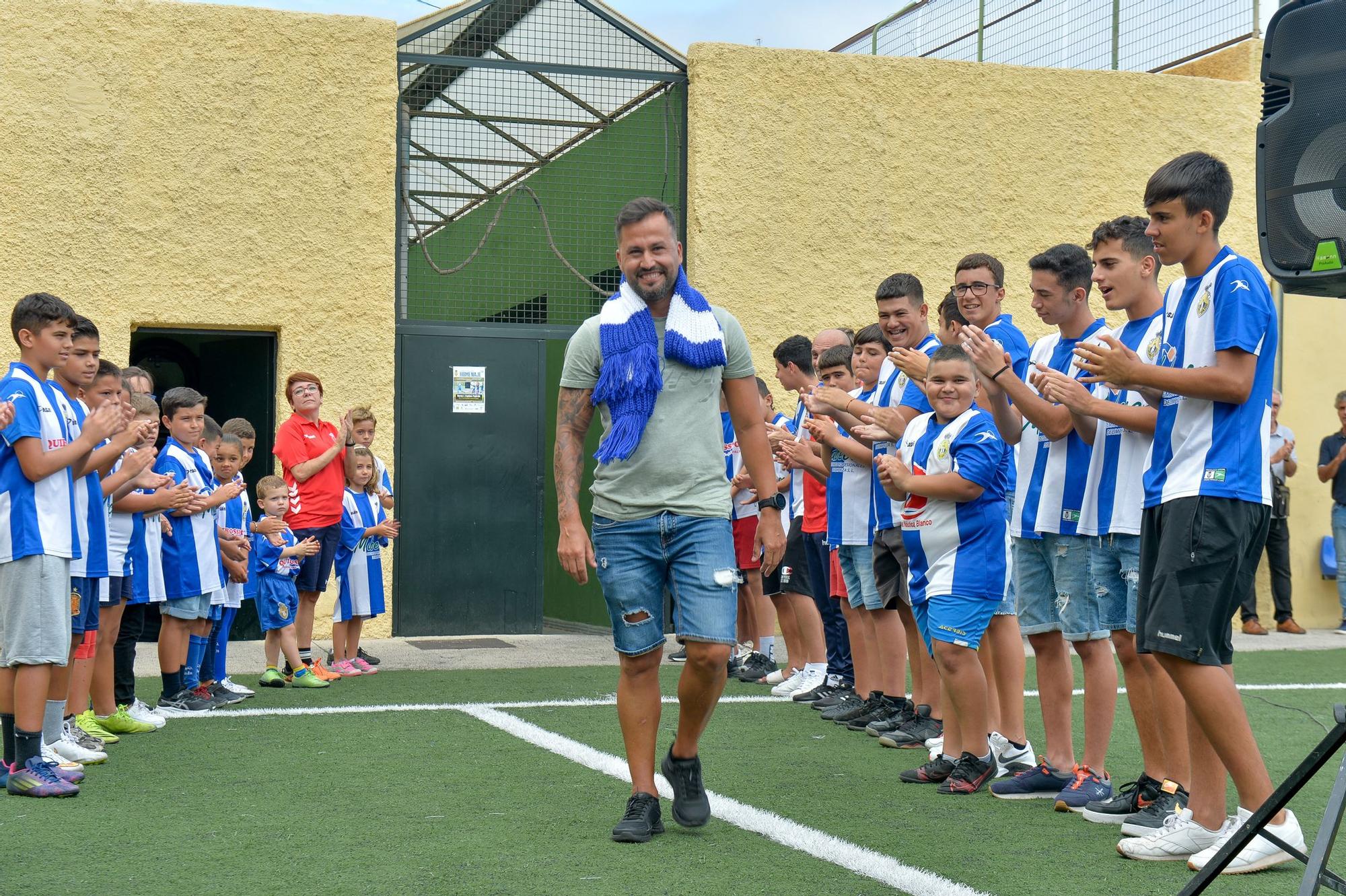 Homenaje al jugador Yeray Espino