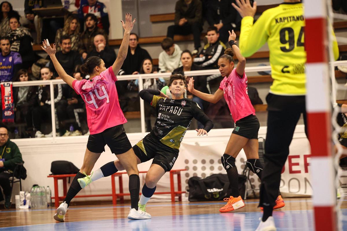 Cecilia Cacheda, durante un partido de esta temporada.