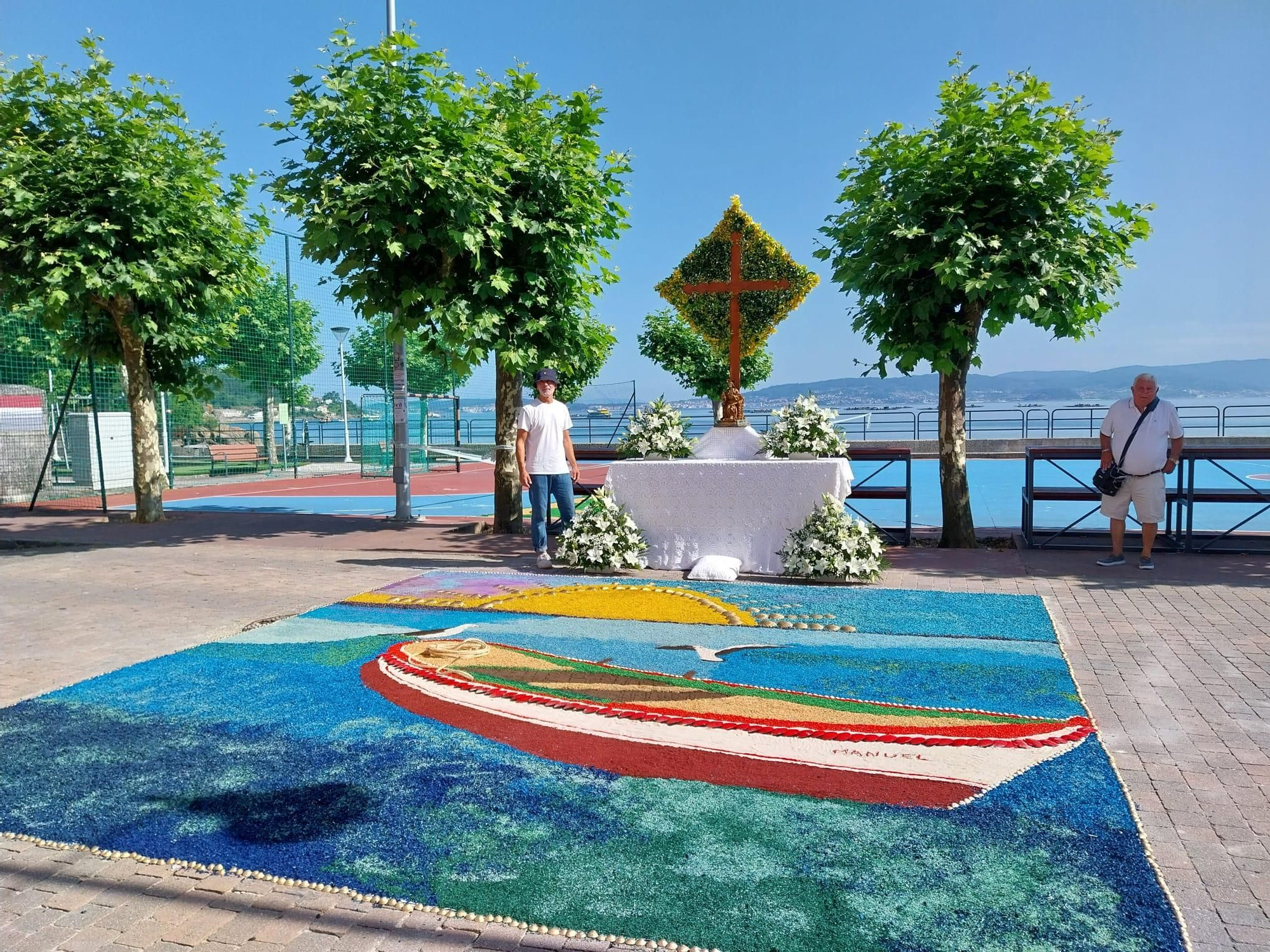 La fiesta de las alfombras florales del Corpus en Bueu (II)