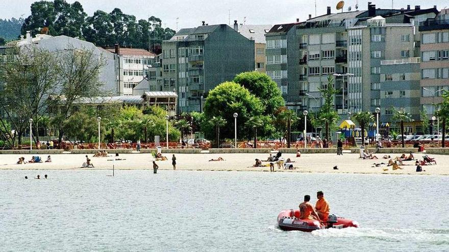 Vista del paseo marítimo de Sada.