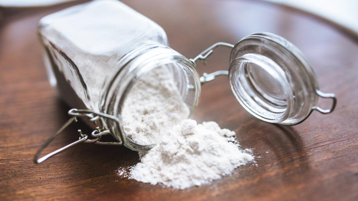 Bote donde se guarda harina.