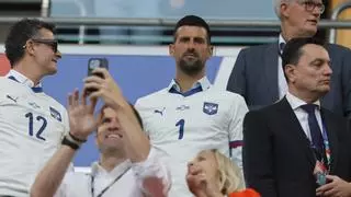 Djokovic, presente para apoyar a 'su' Serbia