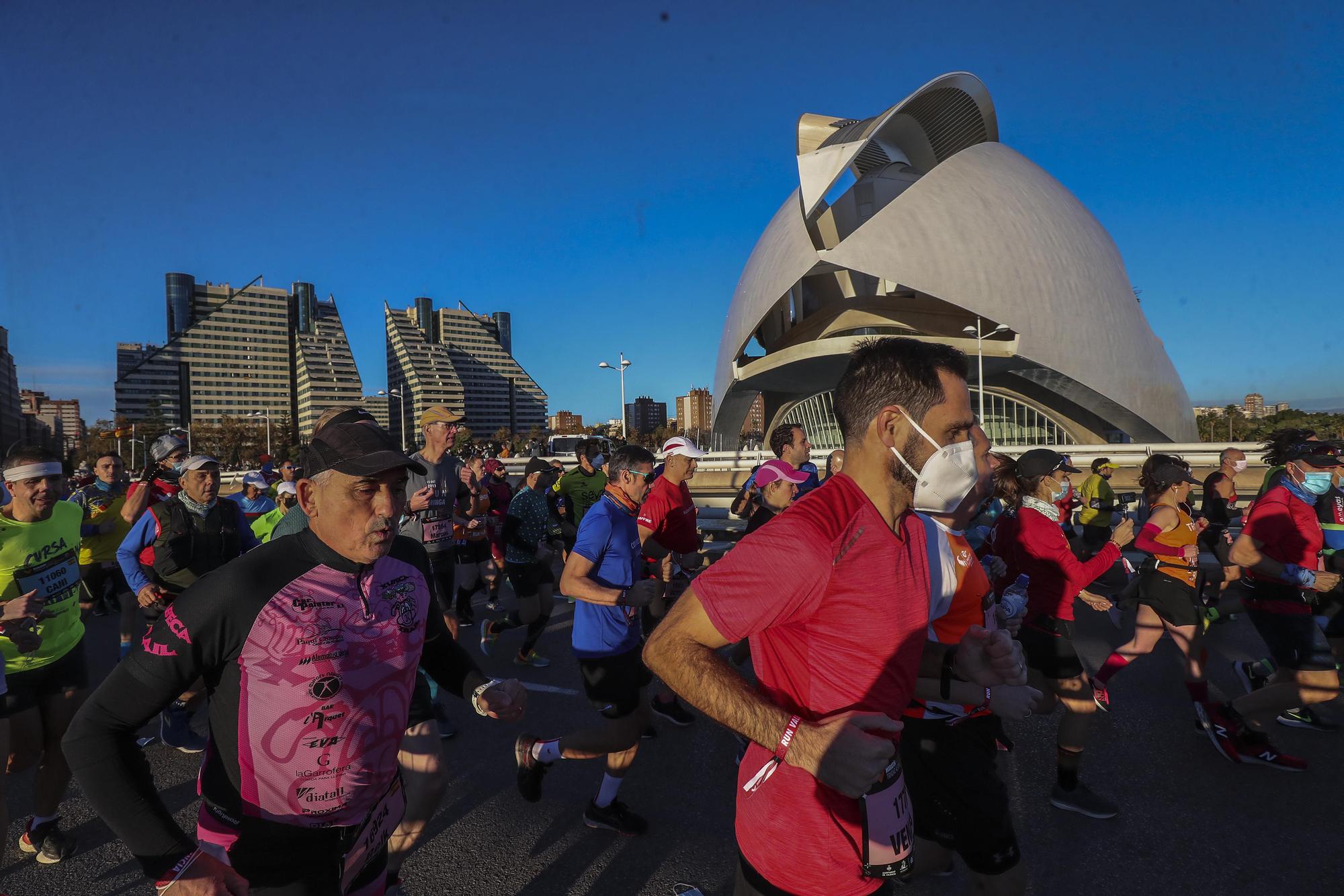 Salida del Maratón Valencia 2021