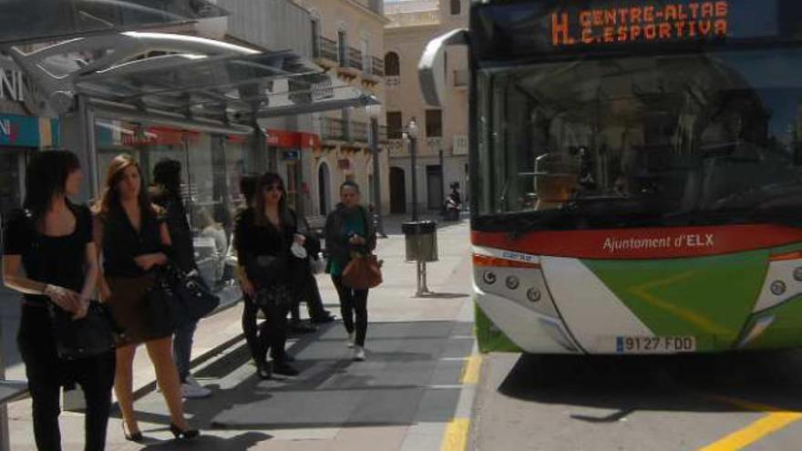 Mal recibimiento para un autobús más caro