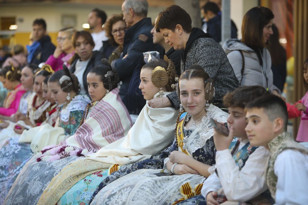 Visita de cortesía a las fallas del Port de Sagunt