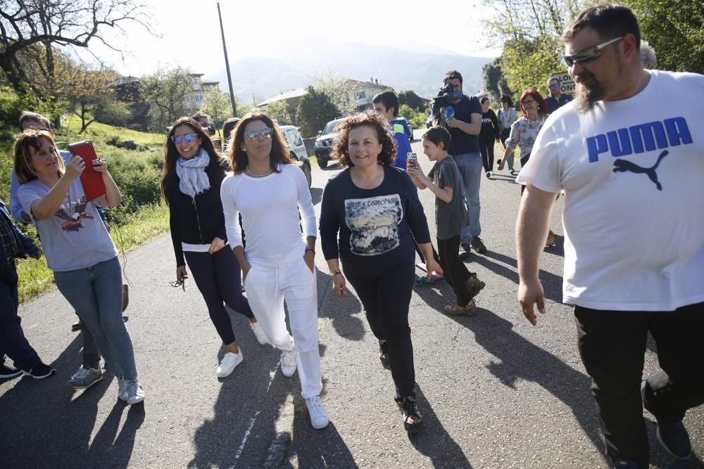 Eva Longoria visita su edén asturiano