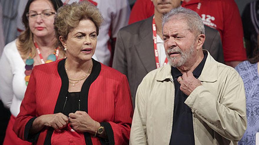 Rousseff y Lula, en un acto político la pasada semana.