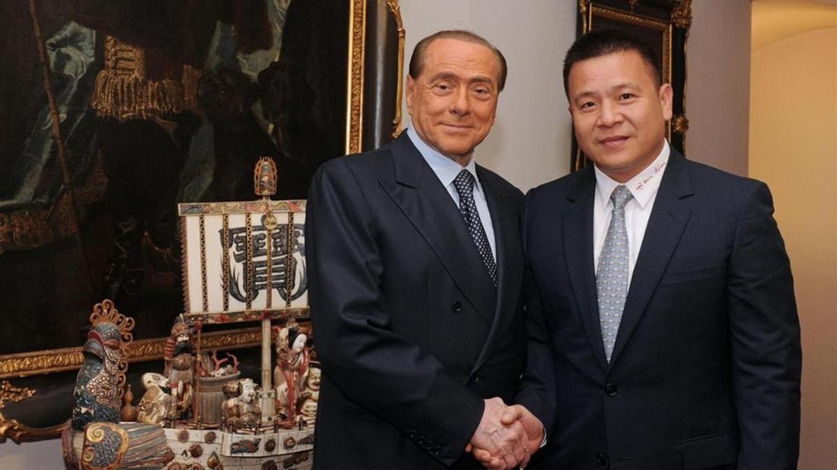 Li Yonghong compró el Milan a Berlusconi... Y podría perderlo