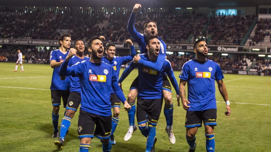 Celebración de la victoria en Castalia de la pasada temporada