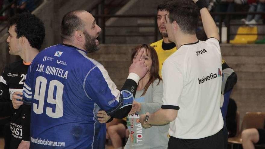 Chema Quintela es una de las bajas para el encuentro de hoy ante el Oviedo. // Santos Álvarez