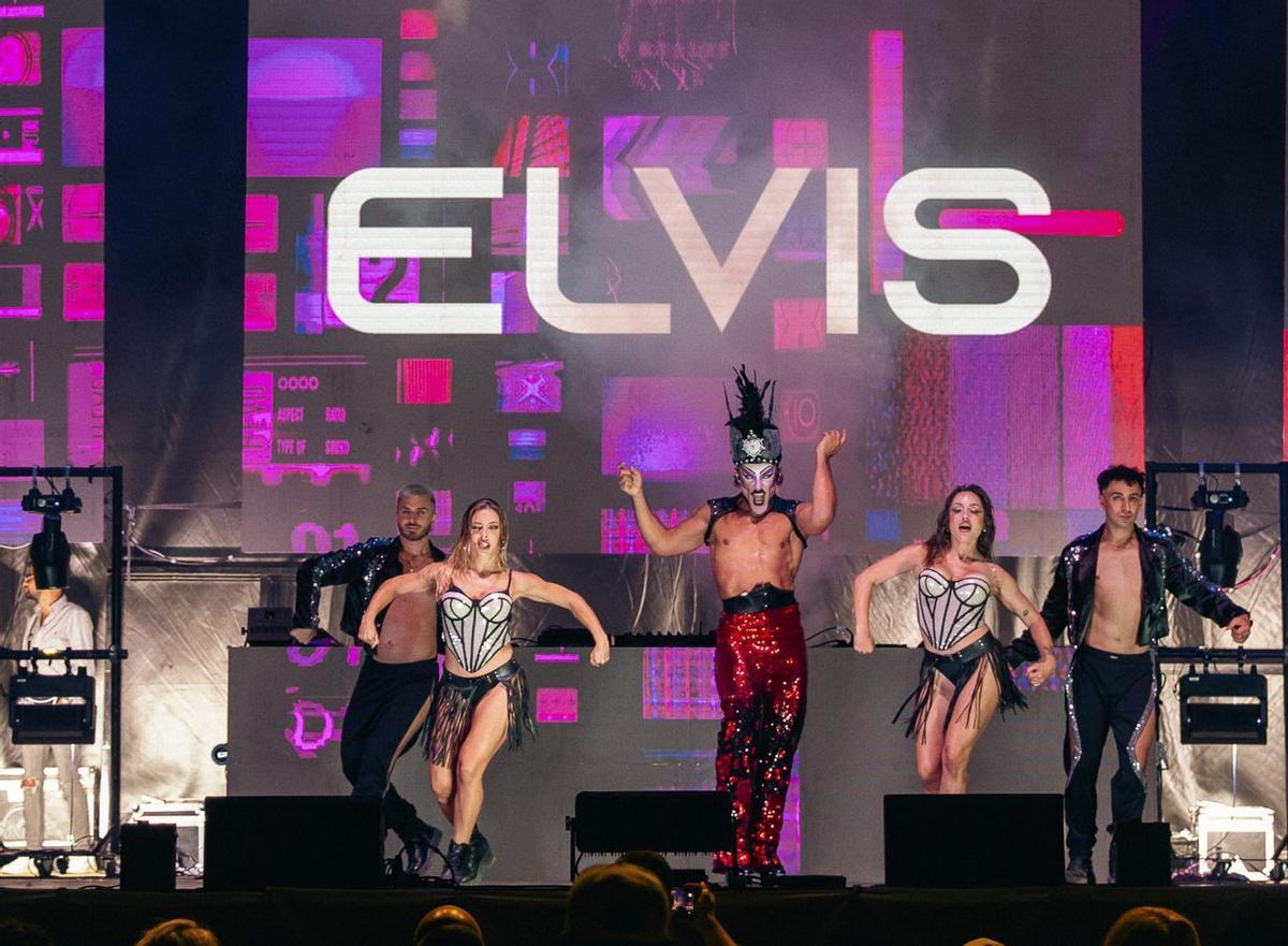 Aquí puedes ver todas las imágenes del primer día de Ibiza Pride 2026 en s'Arenal Aquí puedes ver todas las imágenes del primer día de Ibiza Pride 2026 en s'Arenal