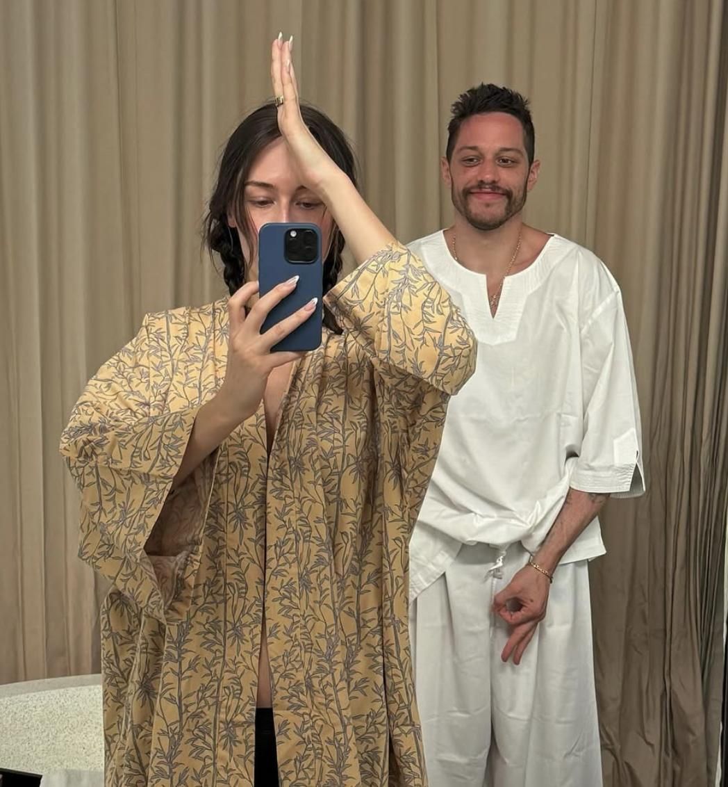 Elsie Hewitt ha compartido un vídeo de ambos en la sala de ecografía