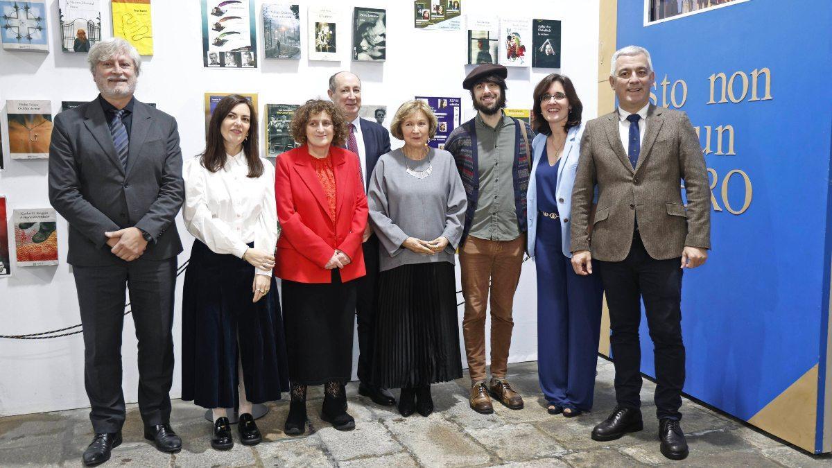 Manuel Vila, Ledicia Costas, Goretti Sanmartín, Jesús Álvarez, Lidia Jorge, David Uclés, Gemma Paredes y Valentín García.
