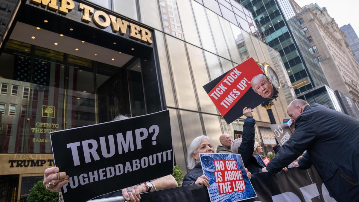 Una protesta frente a la Torre Trump de Nueva York.