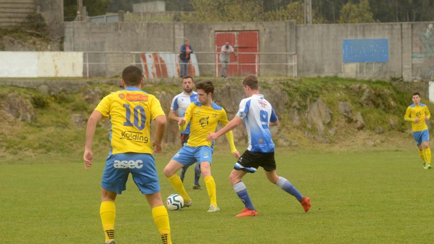 Remontada del Cambados en el duelo aplazado ante el Mondariz