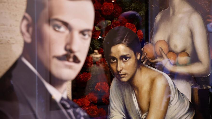 Julio Romero de Torres toma los escaparates del centro de Córdoba