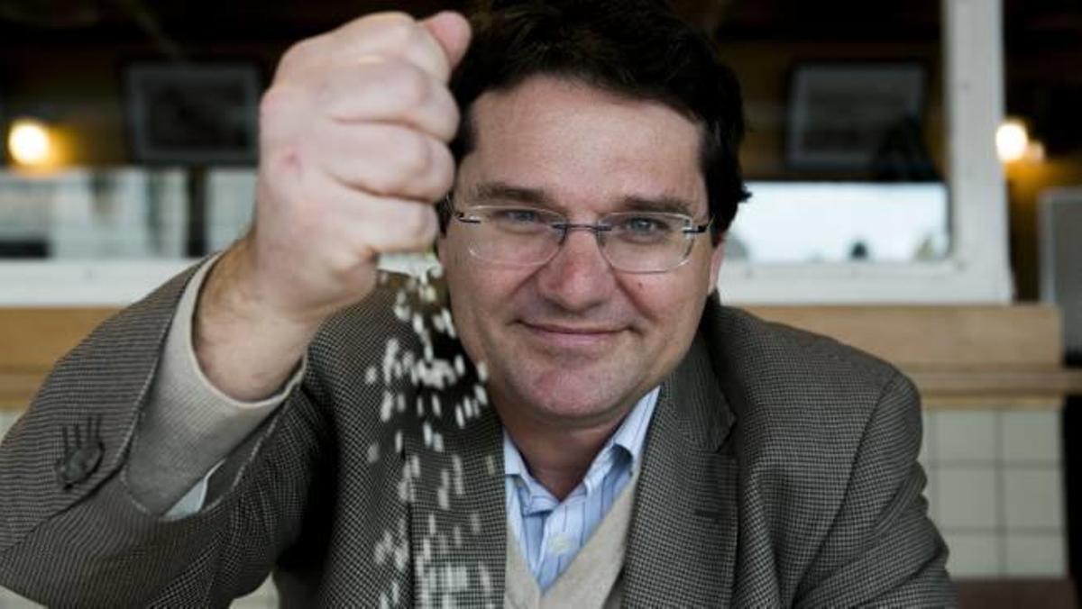 Mulet: «La homeopatía es una broma pesada que ya dura demasiado»