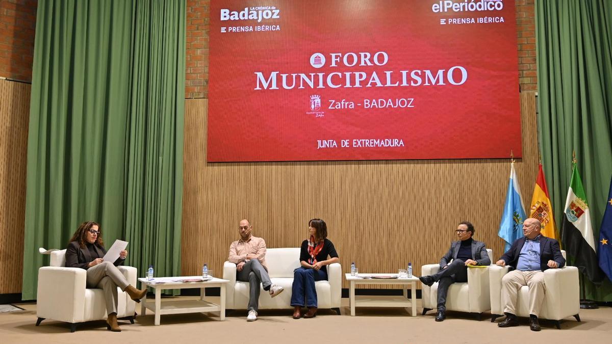 Primera de las mesas redondas de la jornada.