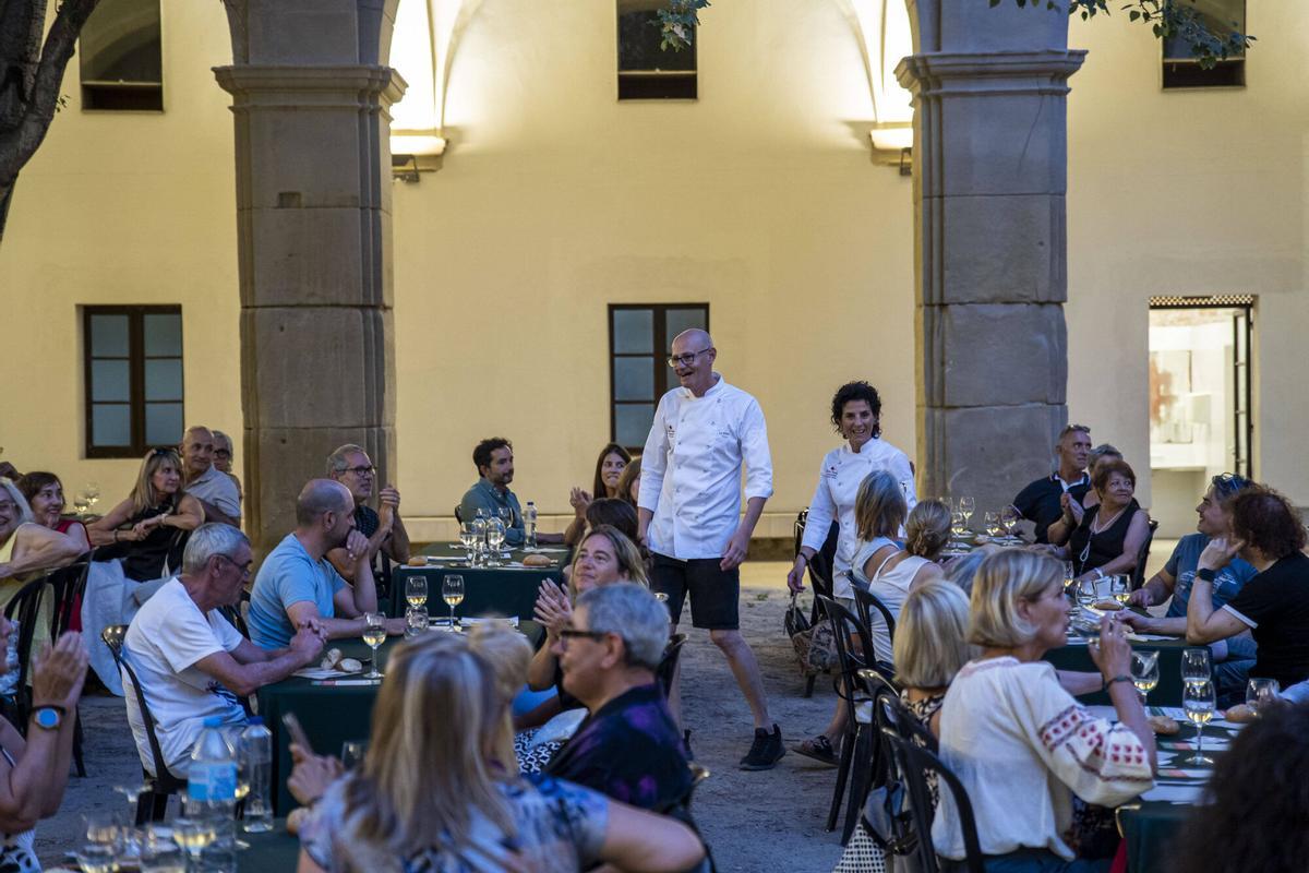 Les millors imatges del sopar de la Festa del Tomàquet 2026