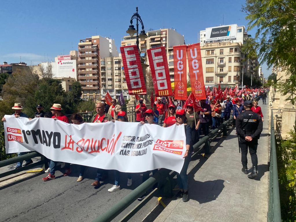 Elche recupera su manifestación por calles en el Día del Trabajador