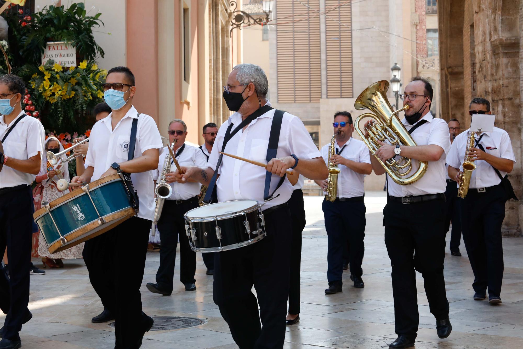 Búscate en el segundo día de Ofrenda por las calles del Mar y Avellanas (entre las 11.00 y 12.00 horas)