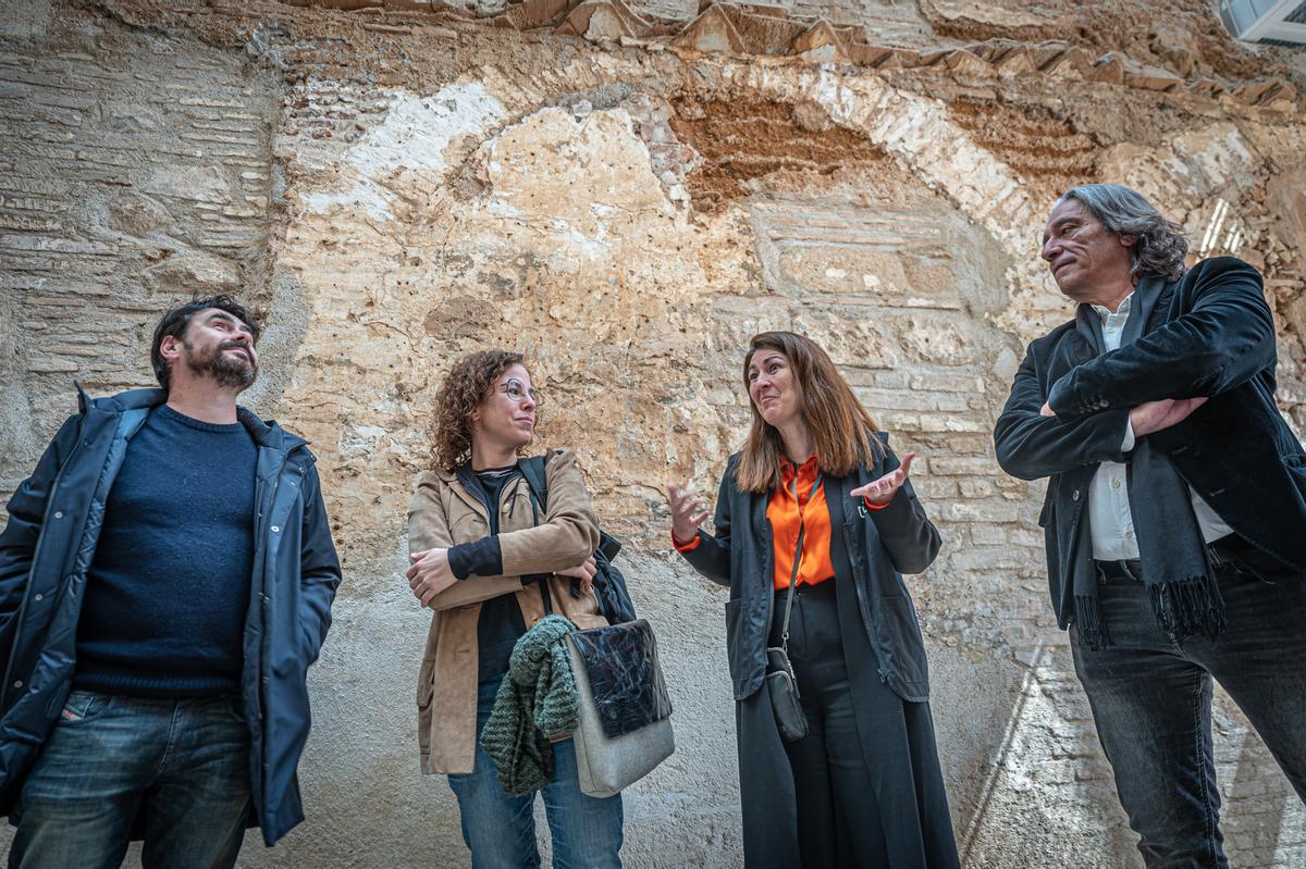 Fiesta de la arquitectura en la masía de Can Valent de Barcelona, tras su rehabilitación.