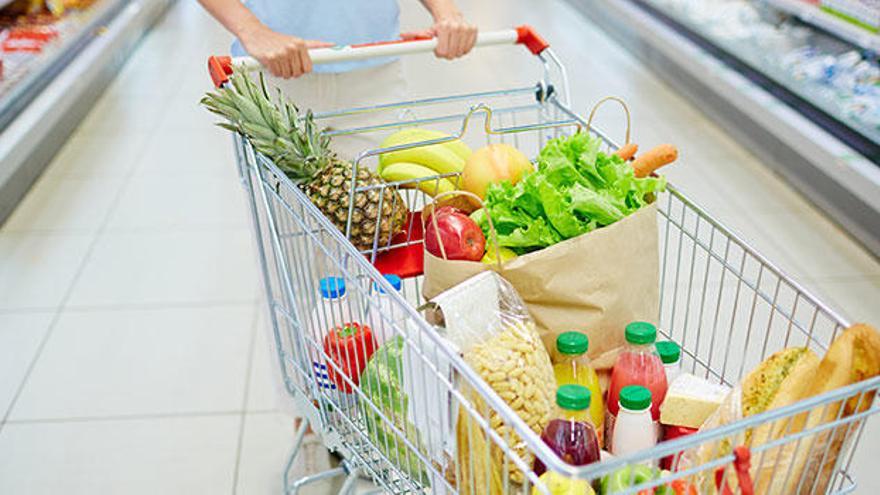 Consejos para controlar tu dieta durante la cuarentena y planificar la compra