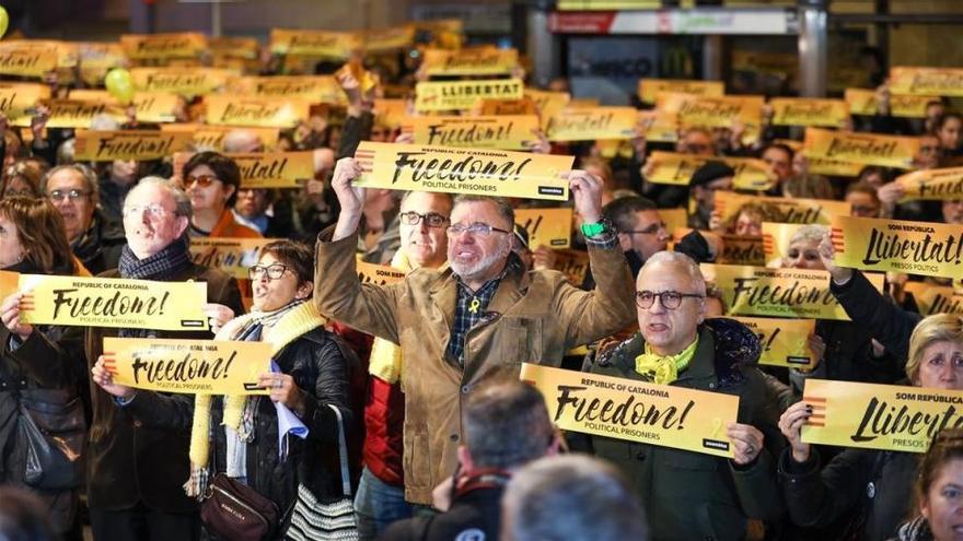 Concentración por la libertad de Junqueras