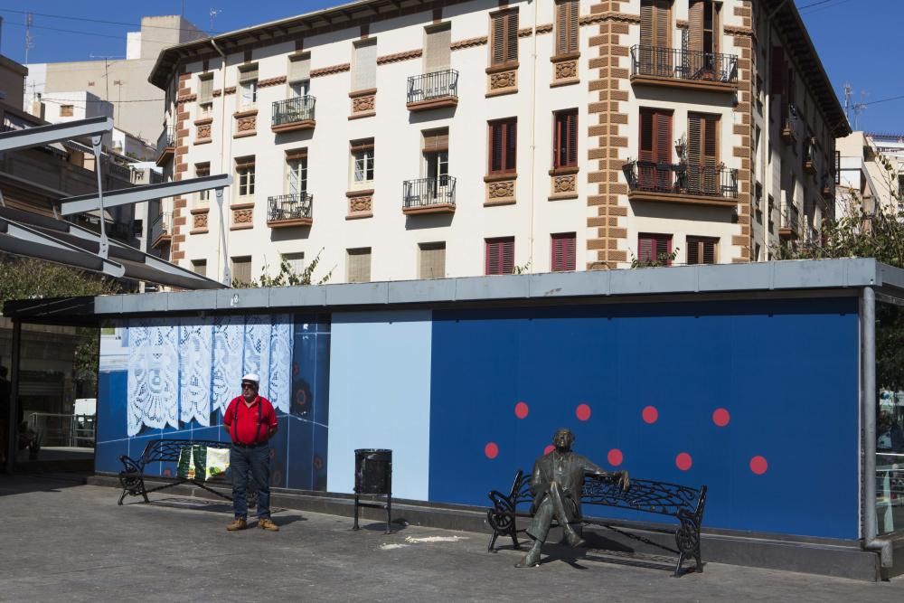 PhotoAlicante bate su récord de intervenciones urbanas y saca a la calle los proyectos de 14 artistas entre Alicante y Sant Joan.