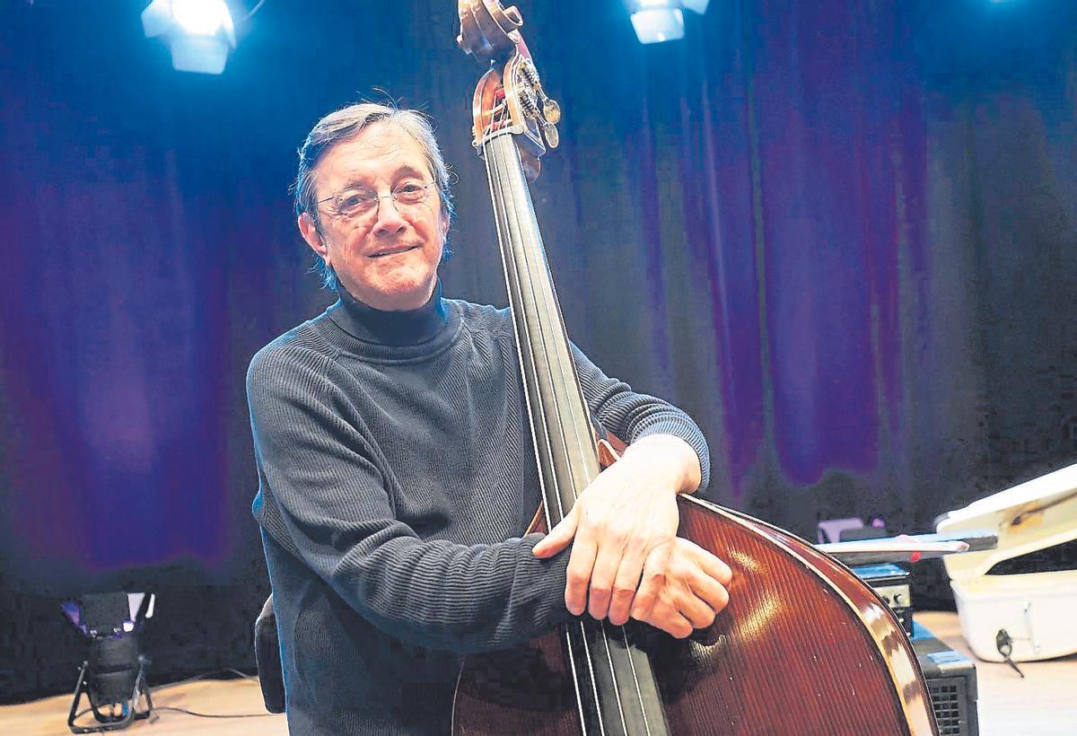 El contrabajista Javier Colina actuó ayer en el CaixaForum Palma