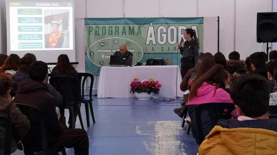 La Guardia Civil participa en la 3ª Edición del programa Ágora en La Carlota