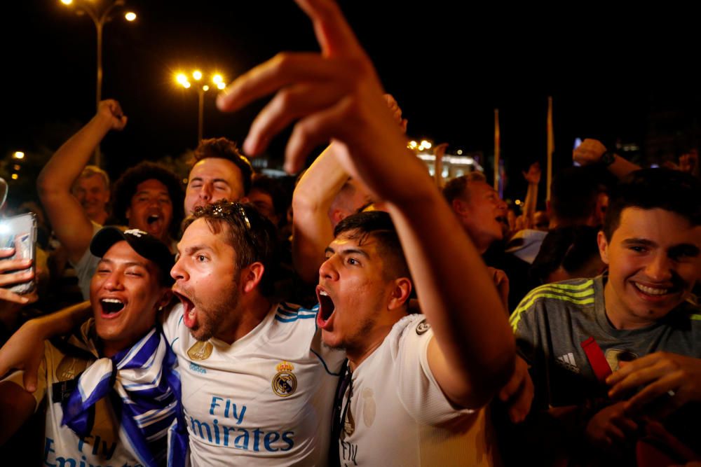 Fiesta del Real Madrid en Cibeles por la 13ª Copa de Europa