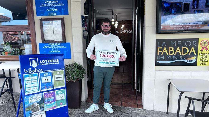 El sorteo EuroDreams deja un sueldo de 2.000 euros al mes durante cinco años en un boleto de Colunga