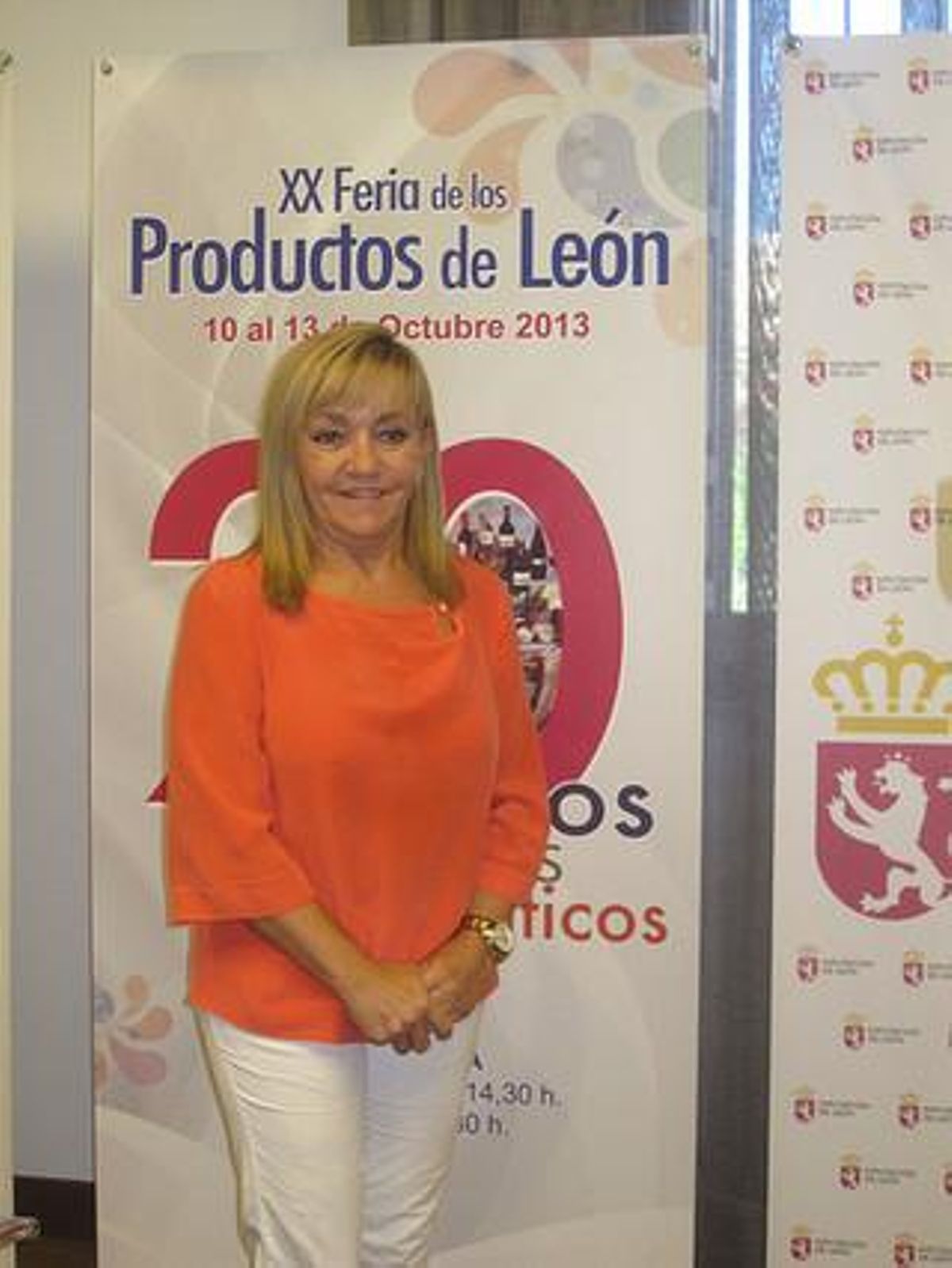 La presidenta del PP de Lleó va inaugurar la XX Fira dels Productes de Lleó.