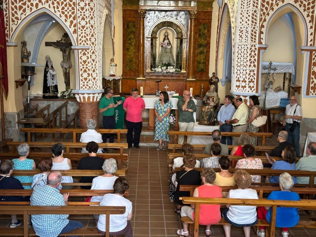 Olvés recupera varias esculturas del retablo mayor de la Iglesia de Santa María tras su restauración.