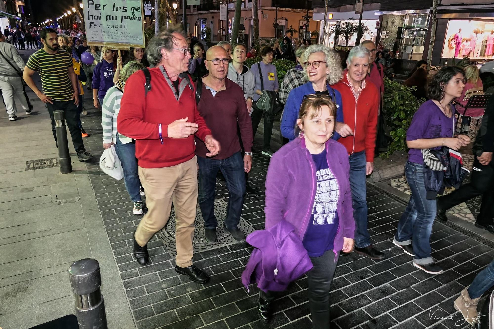 La manifestación feminista del 8M en Gandia