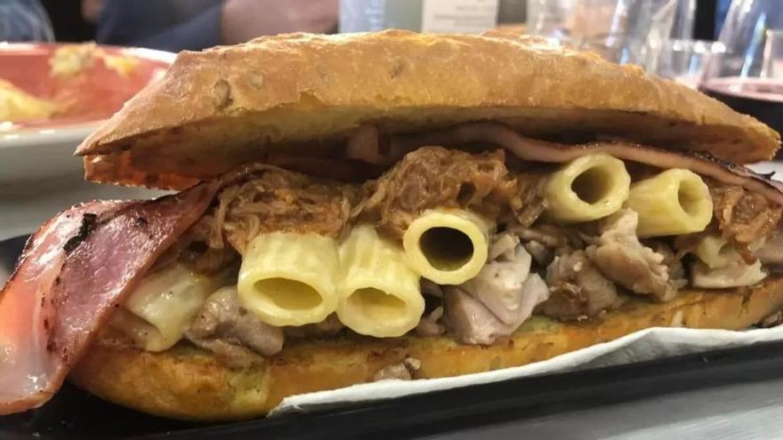 El bocadillo de un bar de almuerzos que ha generado polémica: &quot;¿Genialidad o aberración?&quot;