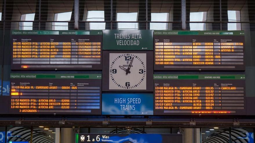 Nueva incidencia ferroviaria en Andalucía: interrumpida la circulación de trenes entre Huelva y Benacazón por una avería en la catenaria