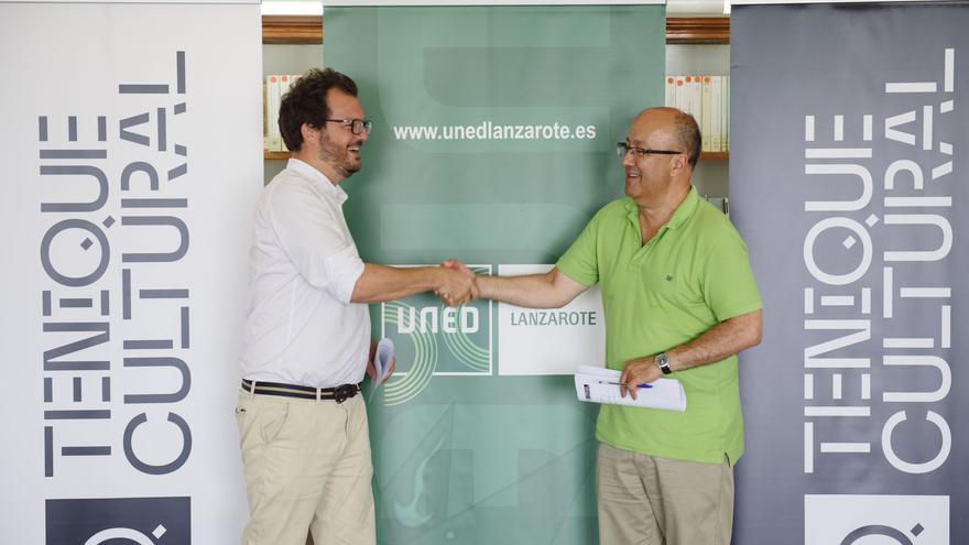 La UNED y Tenique Cultural acuerdan intensificar el vínculo entre la cultura y la universidad en Lanzarote