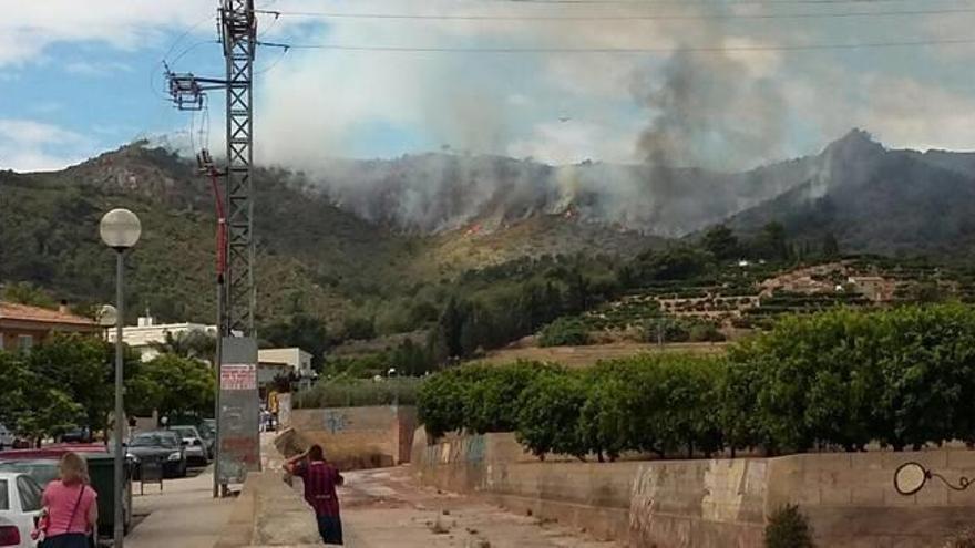 Otro incendio provocado en solo cinco días arrasa 32 hectáreas en Benifairó
