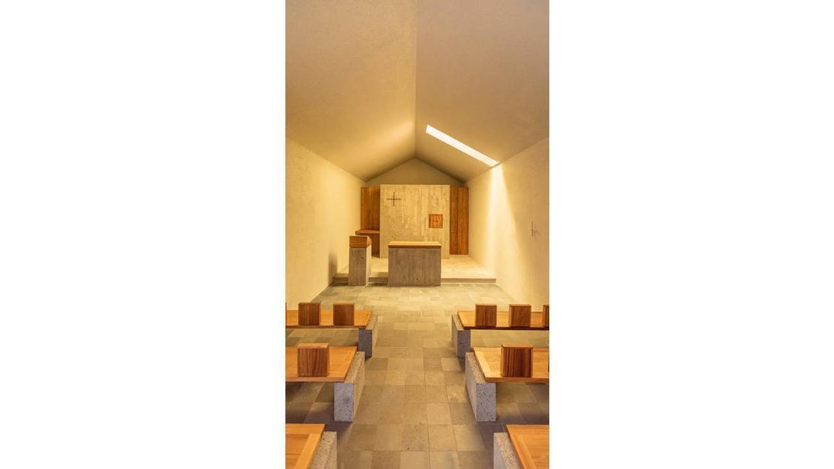 Fotografía, que no infografía, del renovado templo de Geneto.