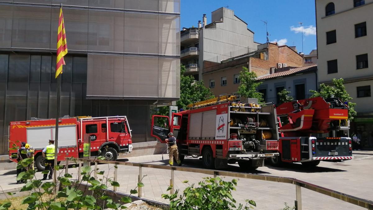 Evacuen els treballadors de la seu de Generalitat de Girona per una alarma d'incendi