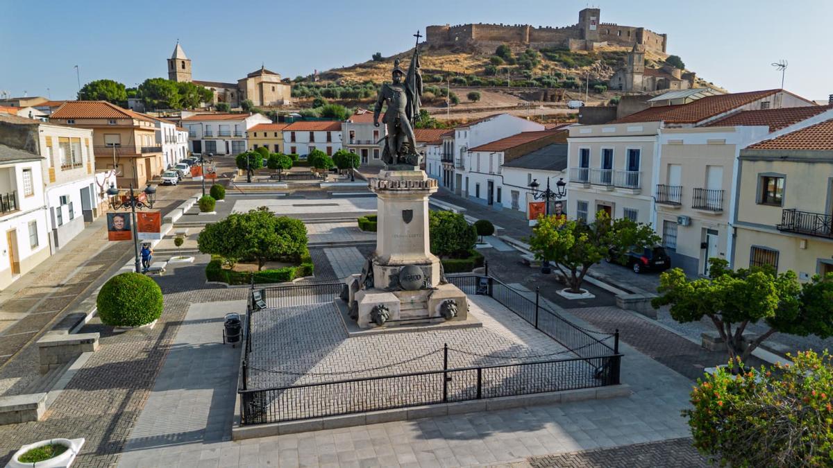 Estatua de Hernán Cortés en Medellín.