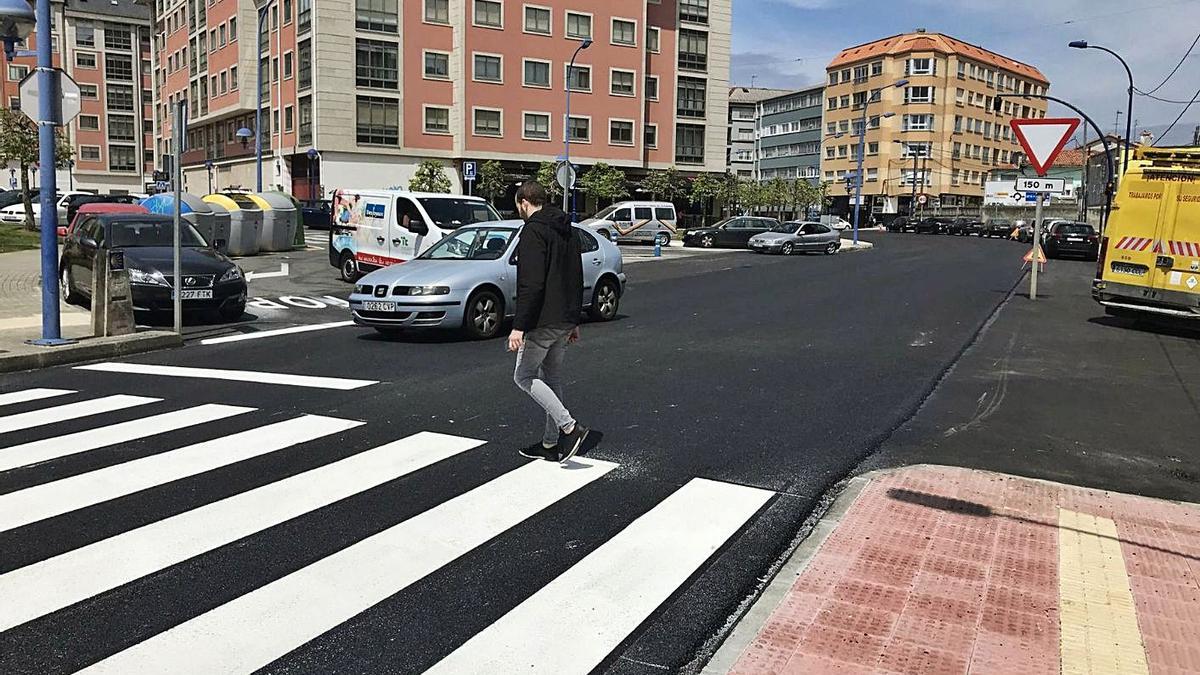 Tramo de la vía que la Xunta transfiere al Concello, durante las obras previas al traspaso, en 2018. |   // L. O.