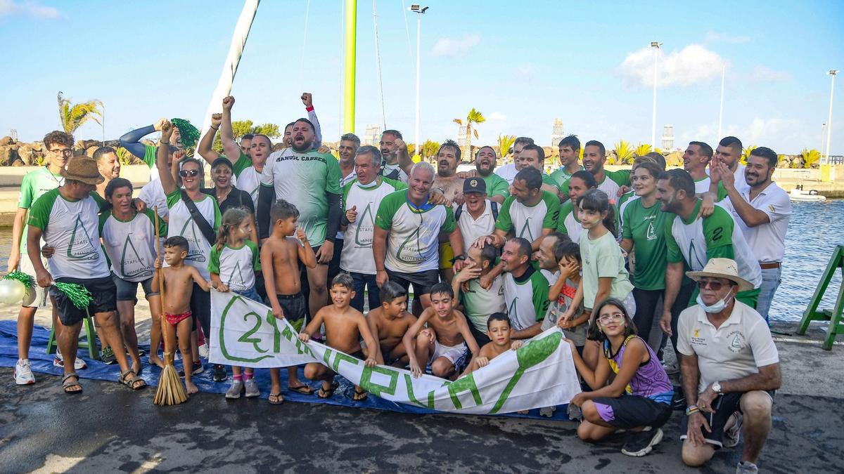 El Minerva celebra su título de campeó en el Trofeo Aguas de Teror 2022