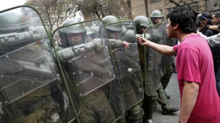 Nuevo enfrentamiento entre estudiantes y Policía en Chile