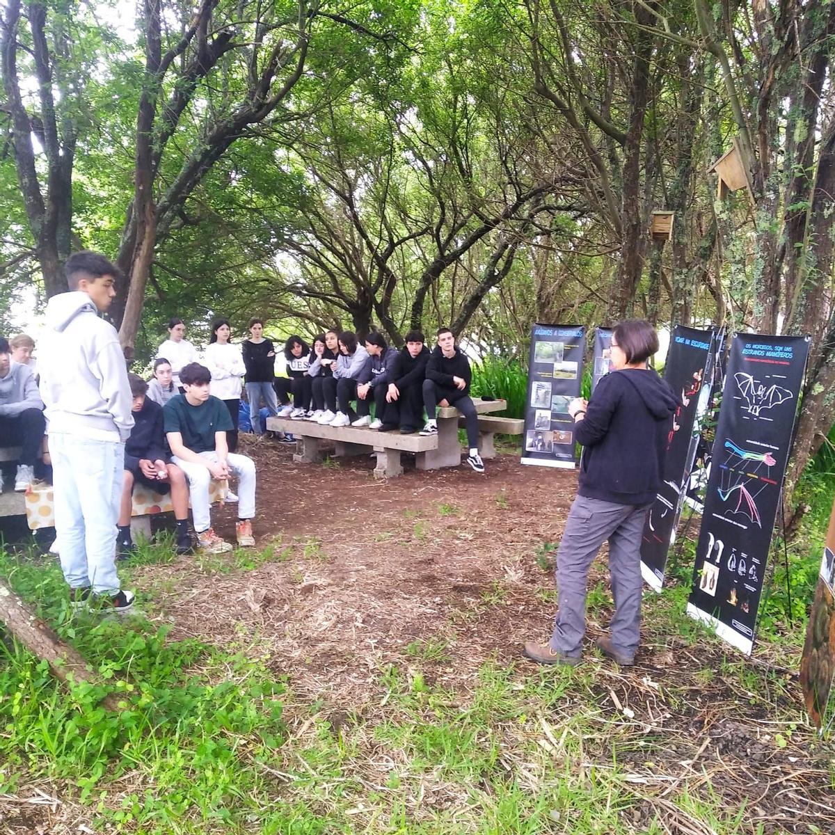 Actividades medioambientales en el IES As Bizocas, de San Vicente de O Grove.