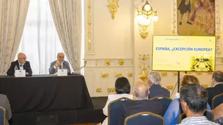 Reflexión en tiempos de incertidumbre: el Cabildo de Gran Canaria apuesta por una democracia activa