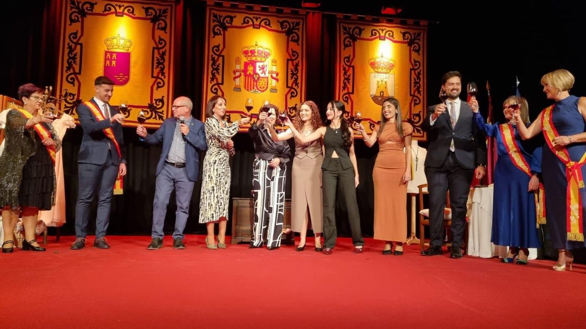 Brindis tras el pregón de las Fiestas de Bullas
