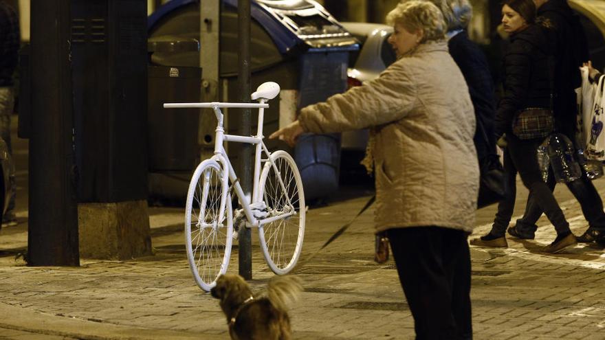 &quot;Bicifestación&quot; por el ciclista fallecido en Valencia